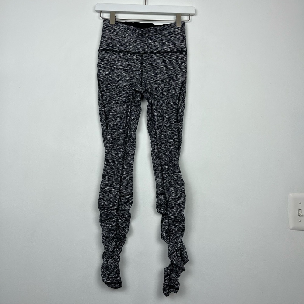Lululemon Ready To Rulu Tight
Spaced Out Space Dye Black White